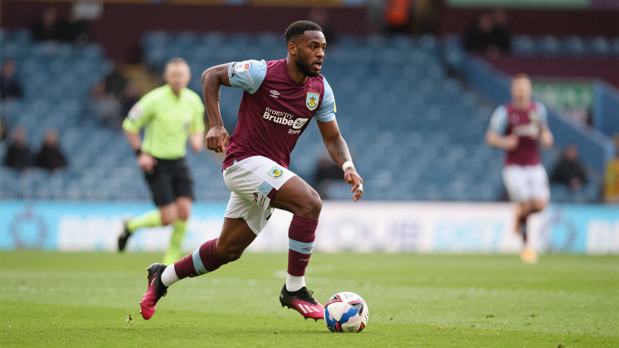 从某种程度上来说，伊凡·托尼因禁赛给了其他新星崭露